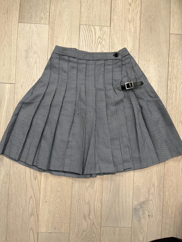 Navy/white dogstooth check kilt